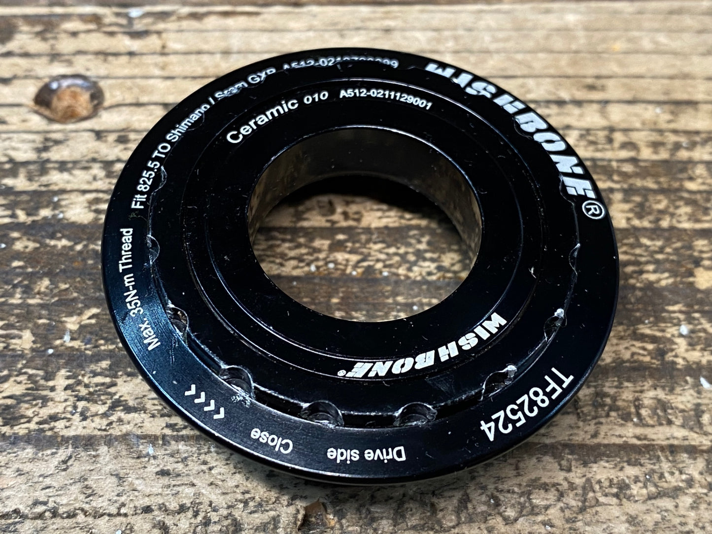 JB552 ウィッシュボーン WISHBONE TF82524 BB ボトムブラケット ホローテック2 GXP対応