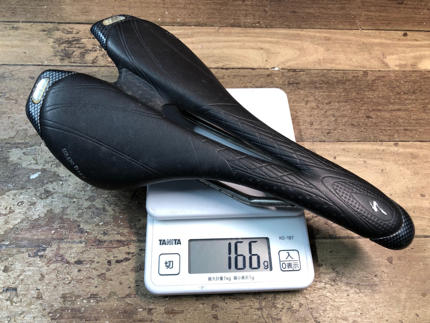 IM567 スペシャライズド SPECIALIZED TOUPE Ti143 サドル 黒 Hollow Ti レール