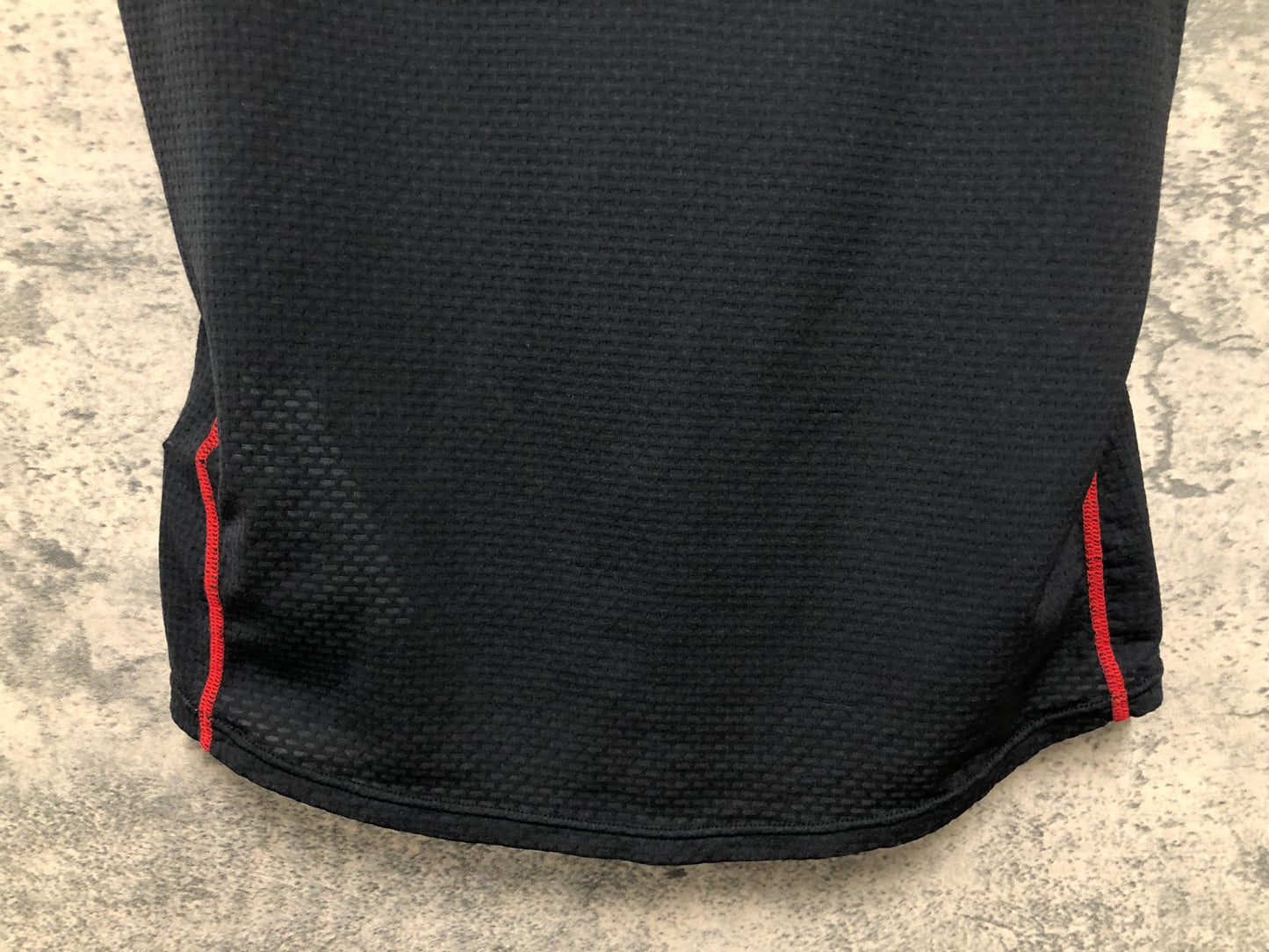 IZ926 パールイズミ PEARL iZUMi ノースリーブ べースレイヤー 黒 L