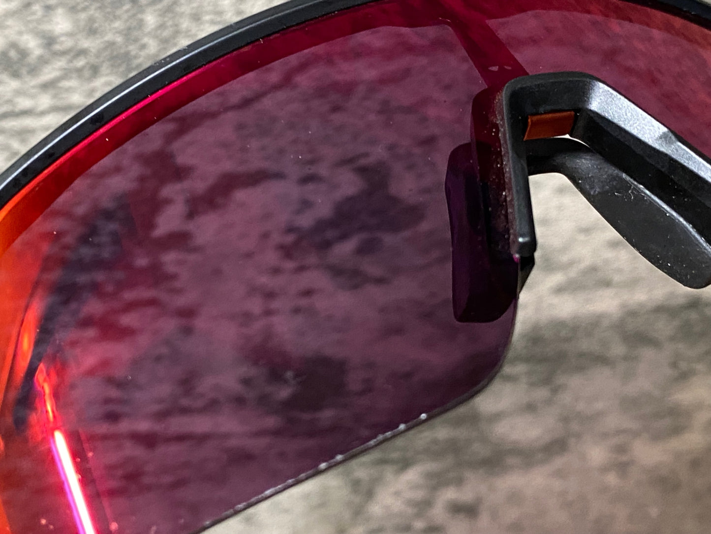 IU222 オークリー OAKLEY SUTRO サングラス アイウェア 黒 PRIZMレンズ ※レンズに細かな傷あり