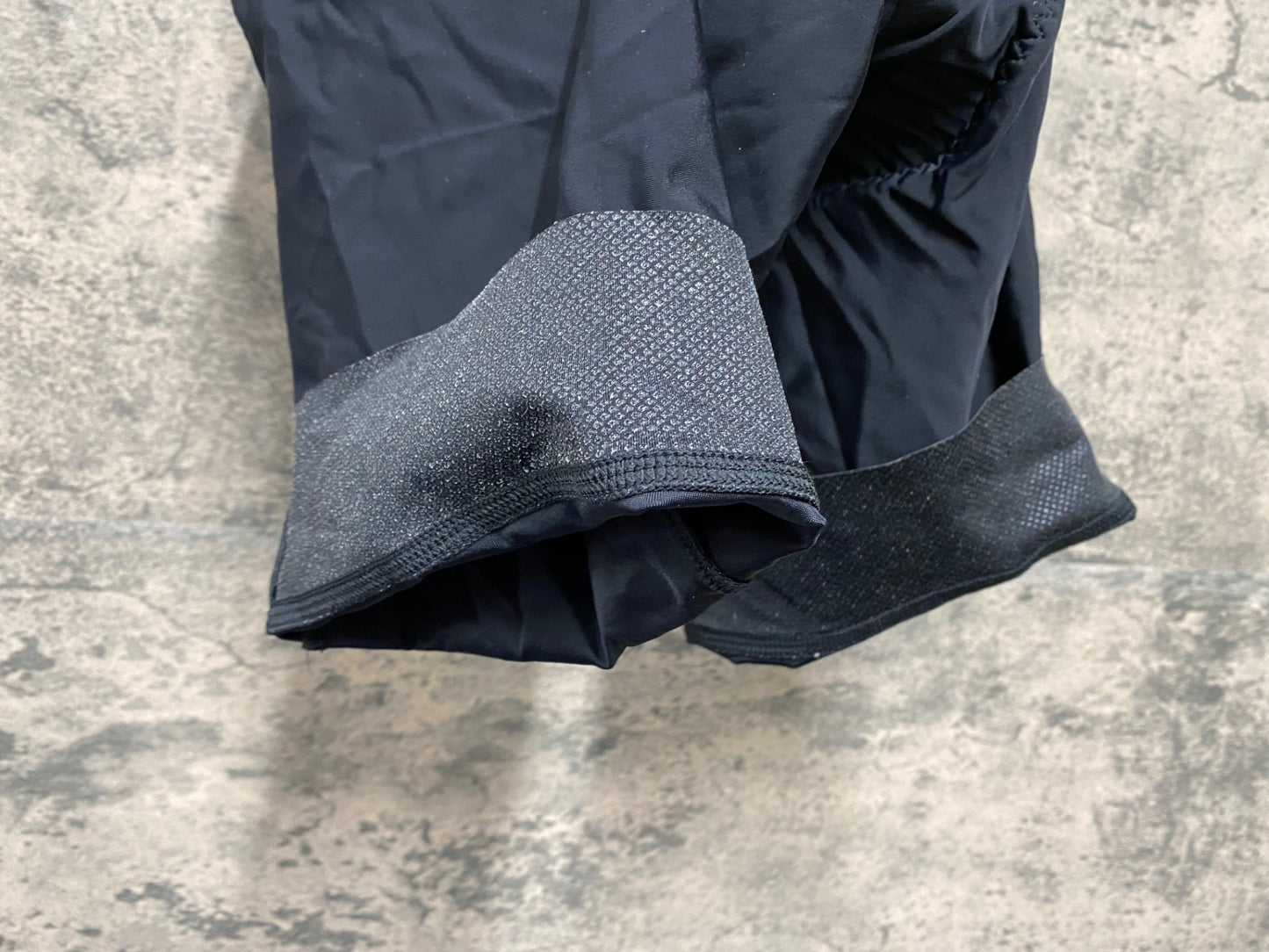 IN570 スペシャライズド SPECIALIZED サイクルジャージ 半袖 ビブショーツ 上下セット サガンコレクション M