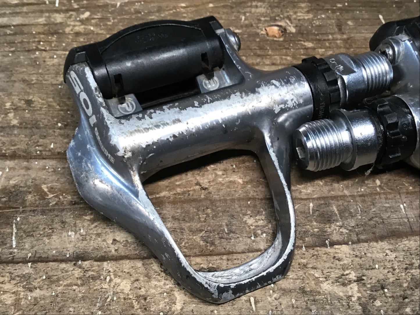 IP780 シマノ SHIMANO 105 PD-5610 ビンディングペダル シルバー 錆