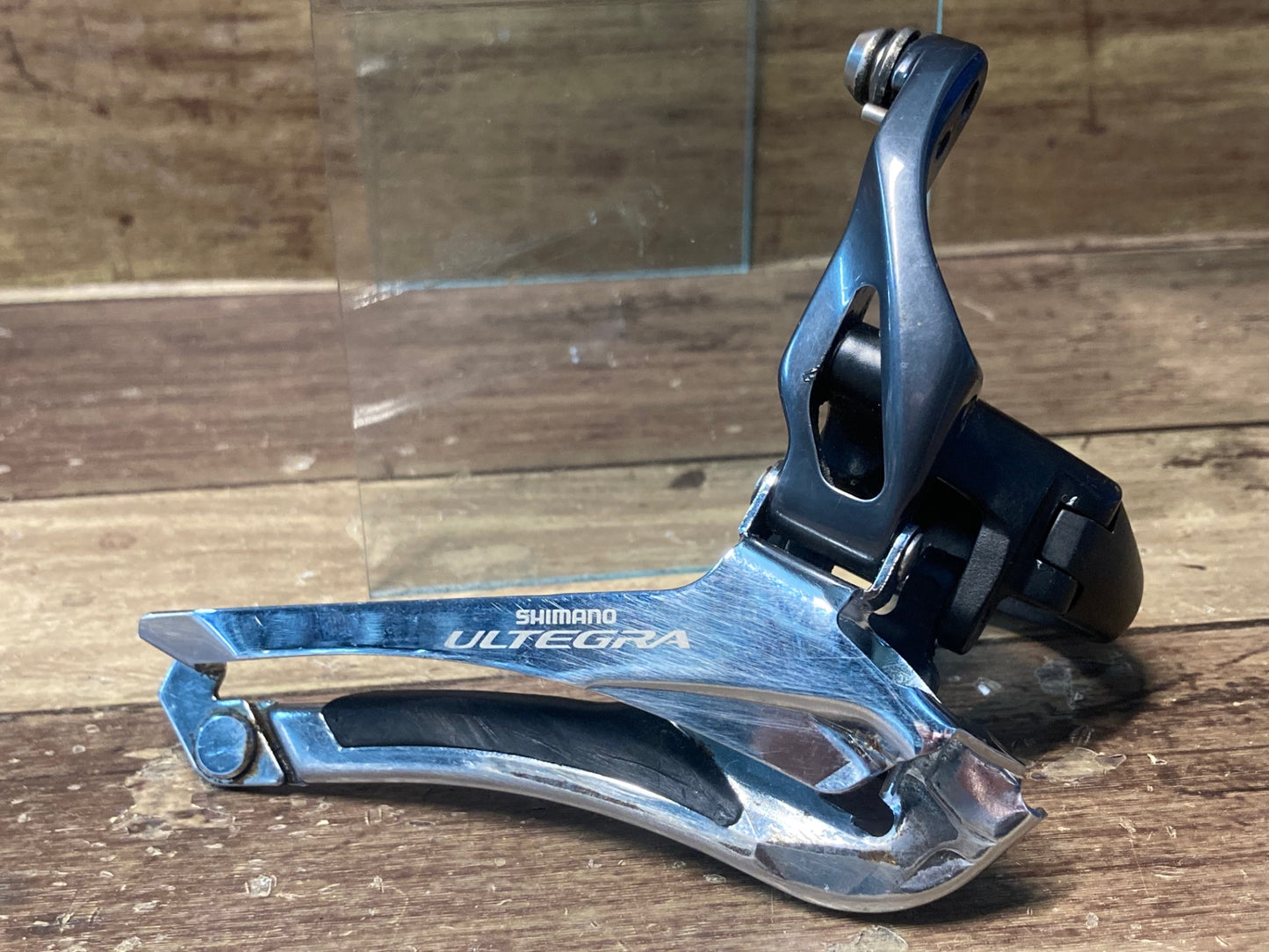 II365 シマノ SHIMANO アルテグラ ULTEGRA FD-6800 フロントディレイラー バンドタイプ Φ34.9