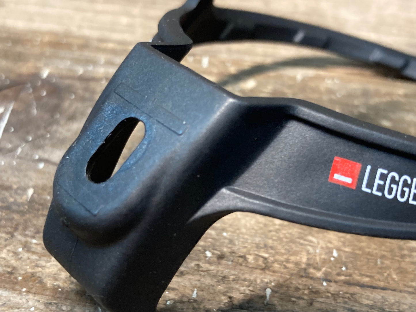 IQ924 エリート ELITE LEGGERO CARBON ボトルケージ 2個セット