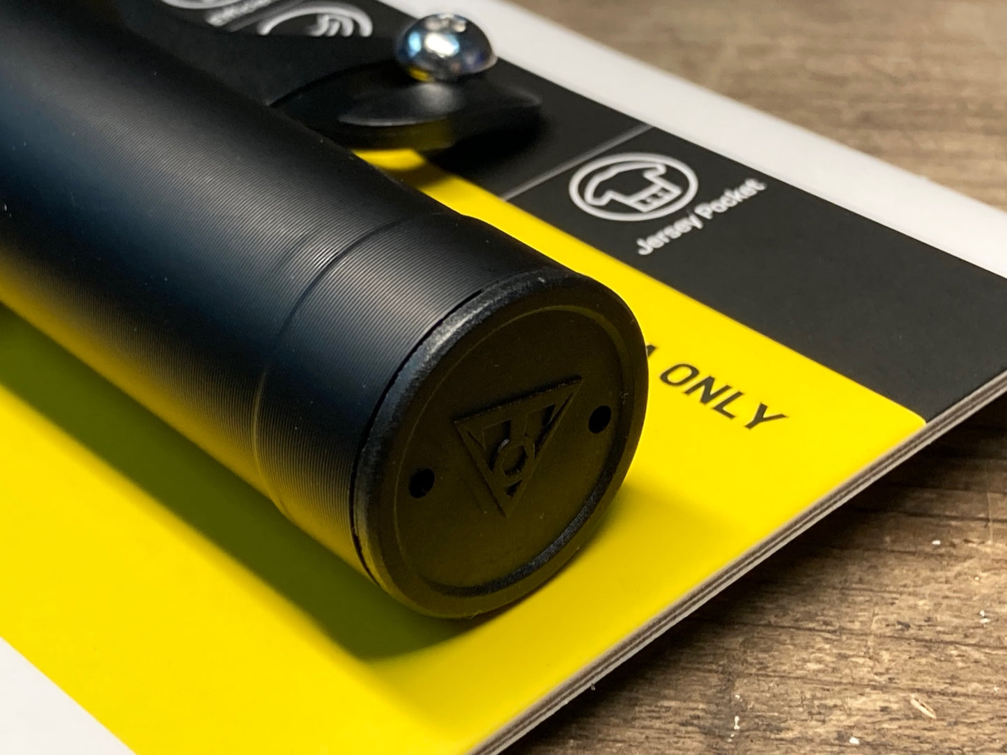 IN977 トピーク TOPEAK ROADIE TT 携帯空気入れ 黒