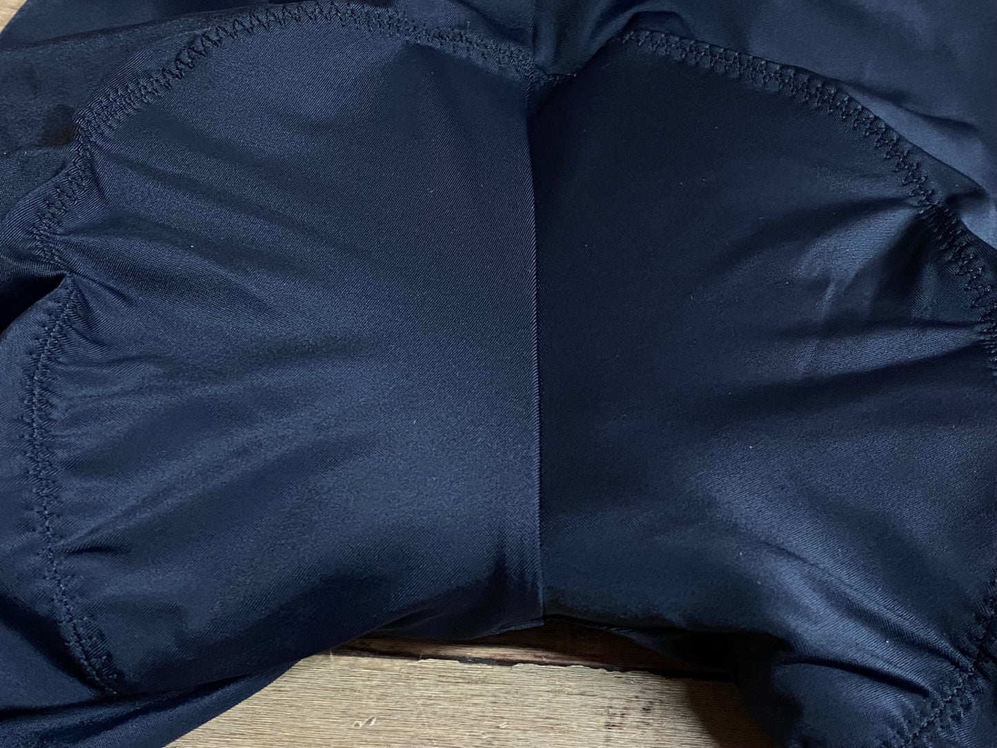 IV214 リオンドカペルミュール Lion de KAPELMUUR ビブタイツ 黒 L