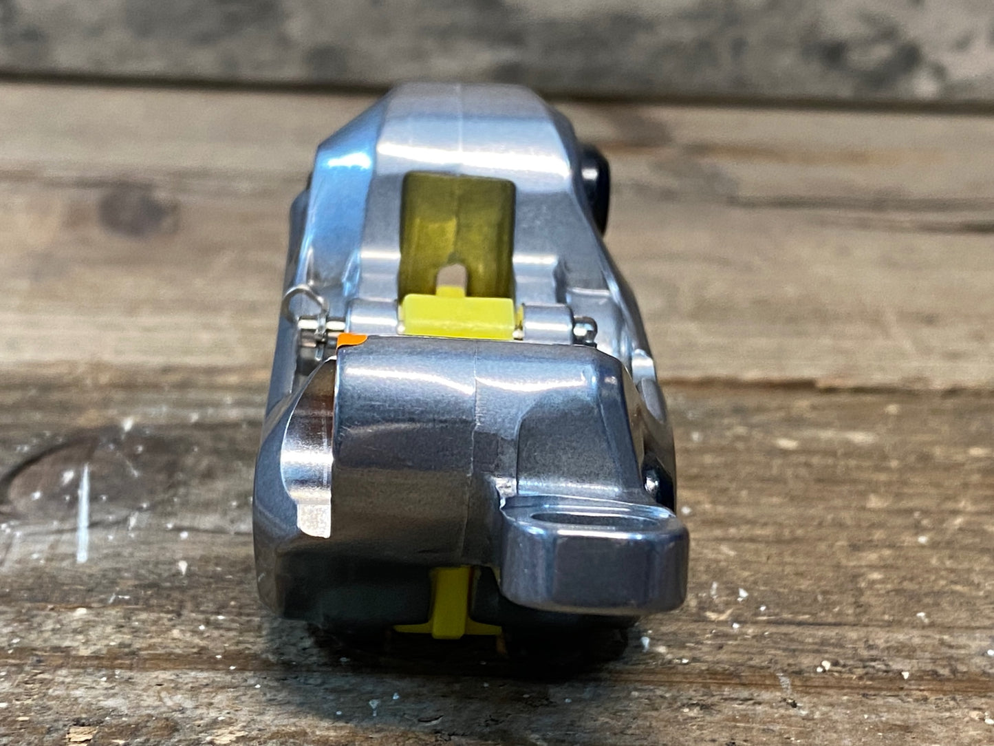 IR246 シマノ SHIMANO XTR BR-M9120 ディスクブレーキ キャリパー 4ピストン