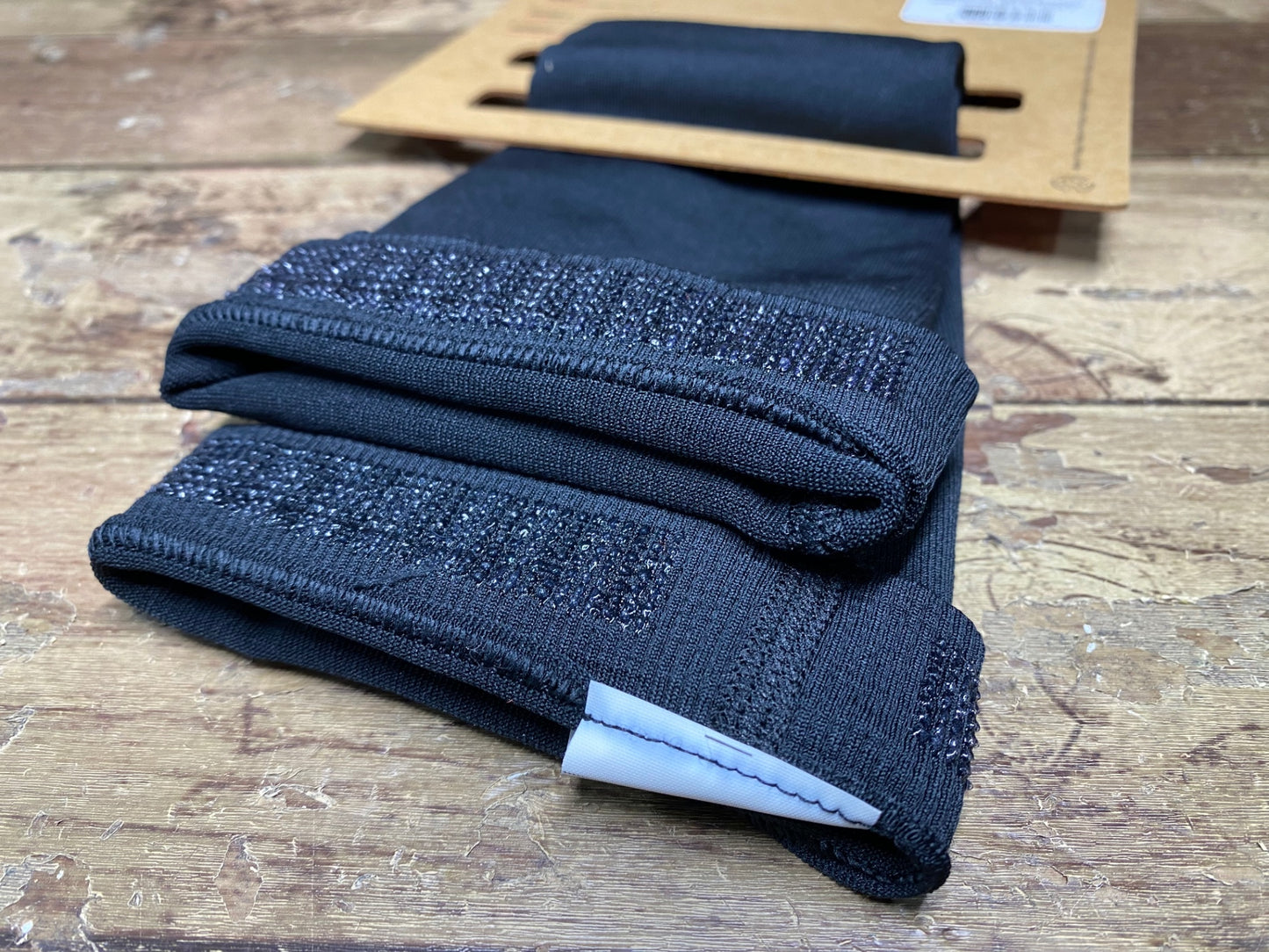 GH019 スペシャライズド SPECIALIZED THERMINAL ENGINEERED ARM WARMERS アームウォーマー 黒 XS 黒