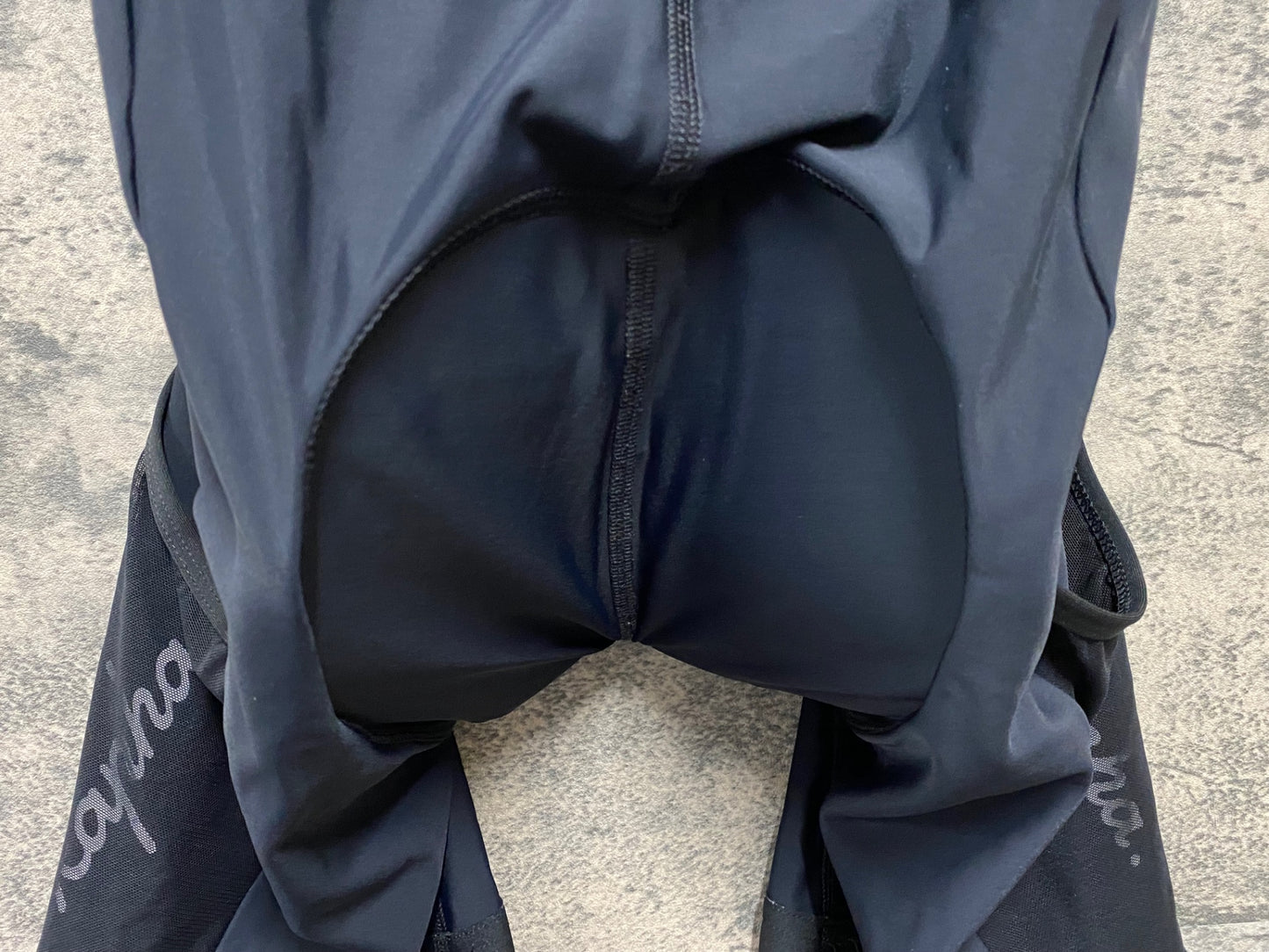 IZ734 ラファ Rapha CORE CARGO BIB SHORTS ビブショーツ 黒 S ほつれ