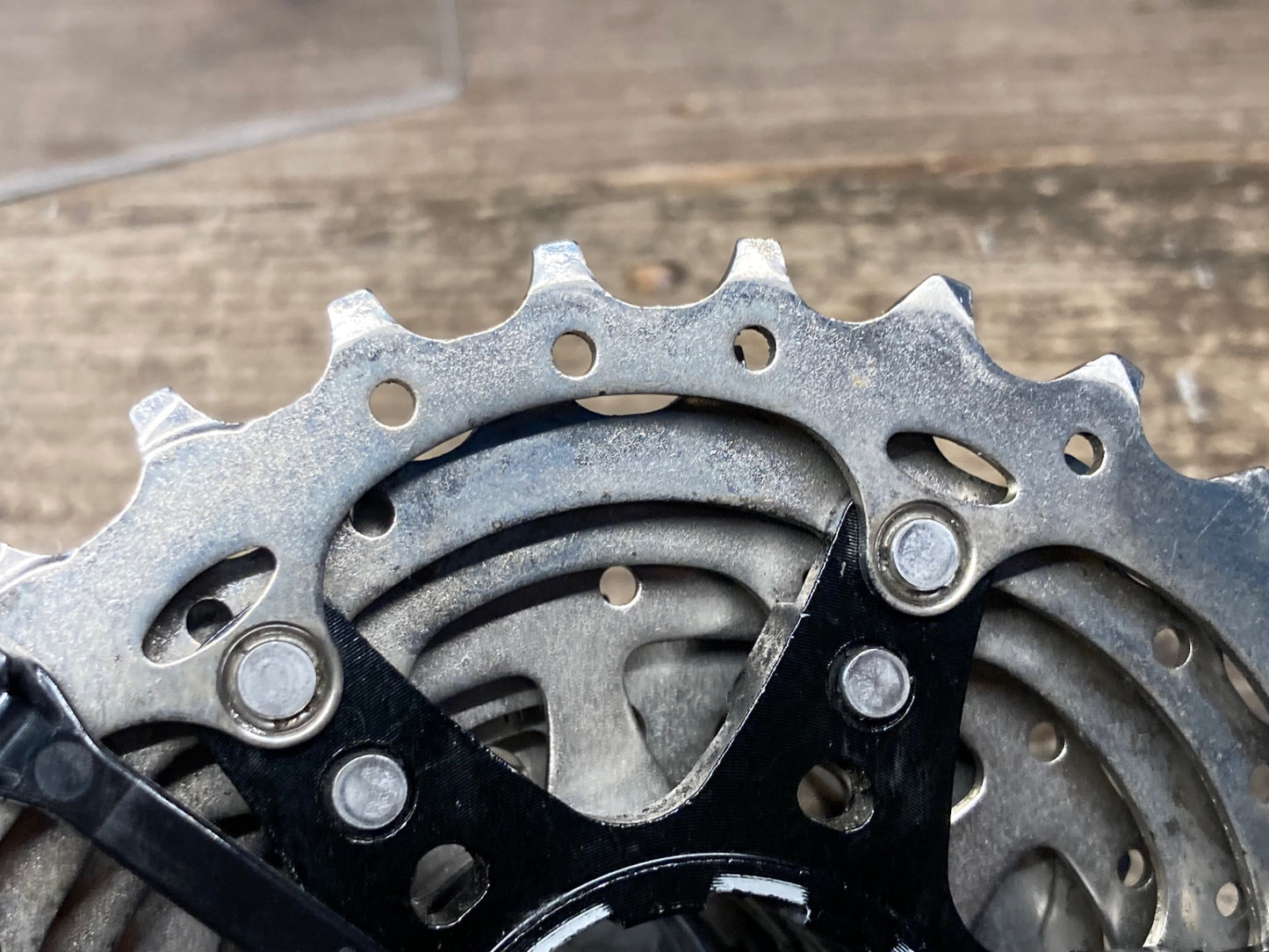 IQ805 シマノ SHIMANO 105 CS-R7000 11-28T 11S スプロケット