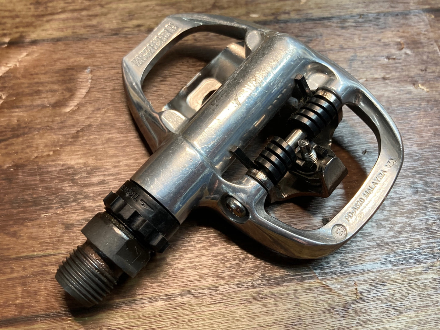 IQ397 シマノ SHIMANO PD-A520 ビンディングぺダル SPD シルバー