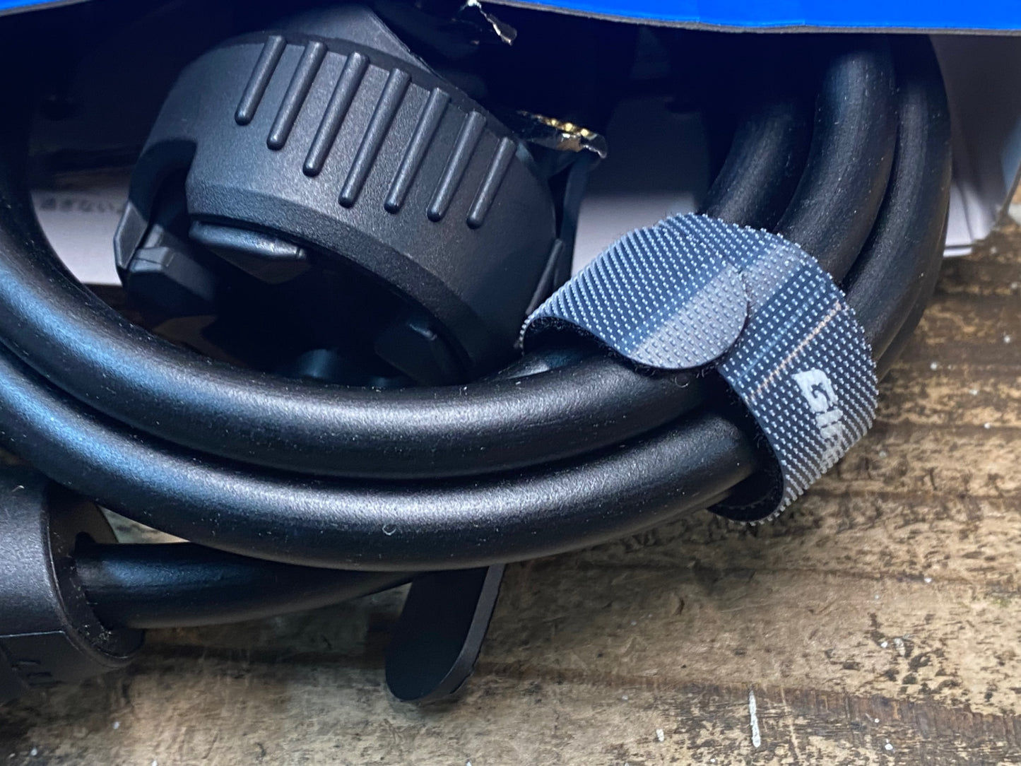 IV722 ジャイアント GIANT FLEX CABLE LOCK ケーブルロック