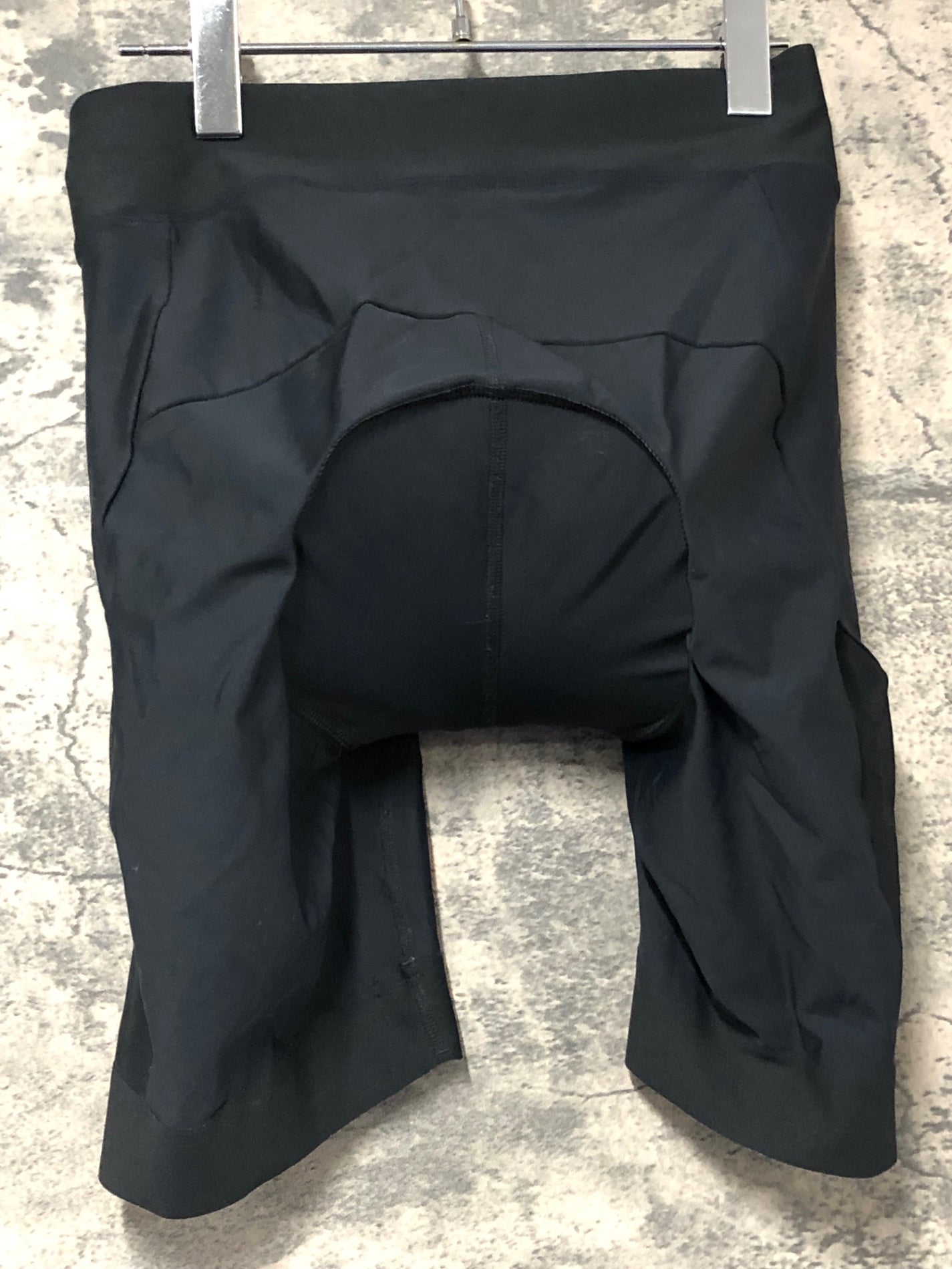 IX377 ラファ Rapha WOMEN'S CORE CARGO SHORTS レーサーパンツ 黒 M
