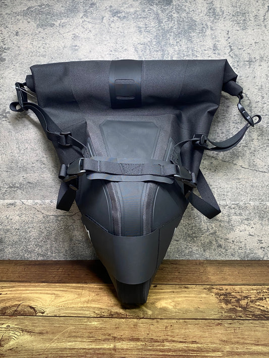 IX280 HARDKNOTT ADVENTURE SADDLE PACK サドルバッグ 黒