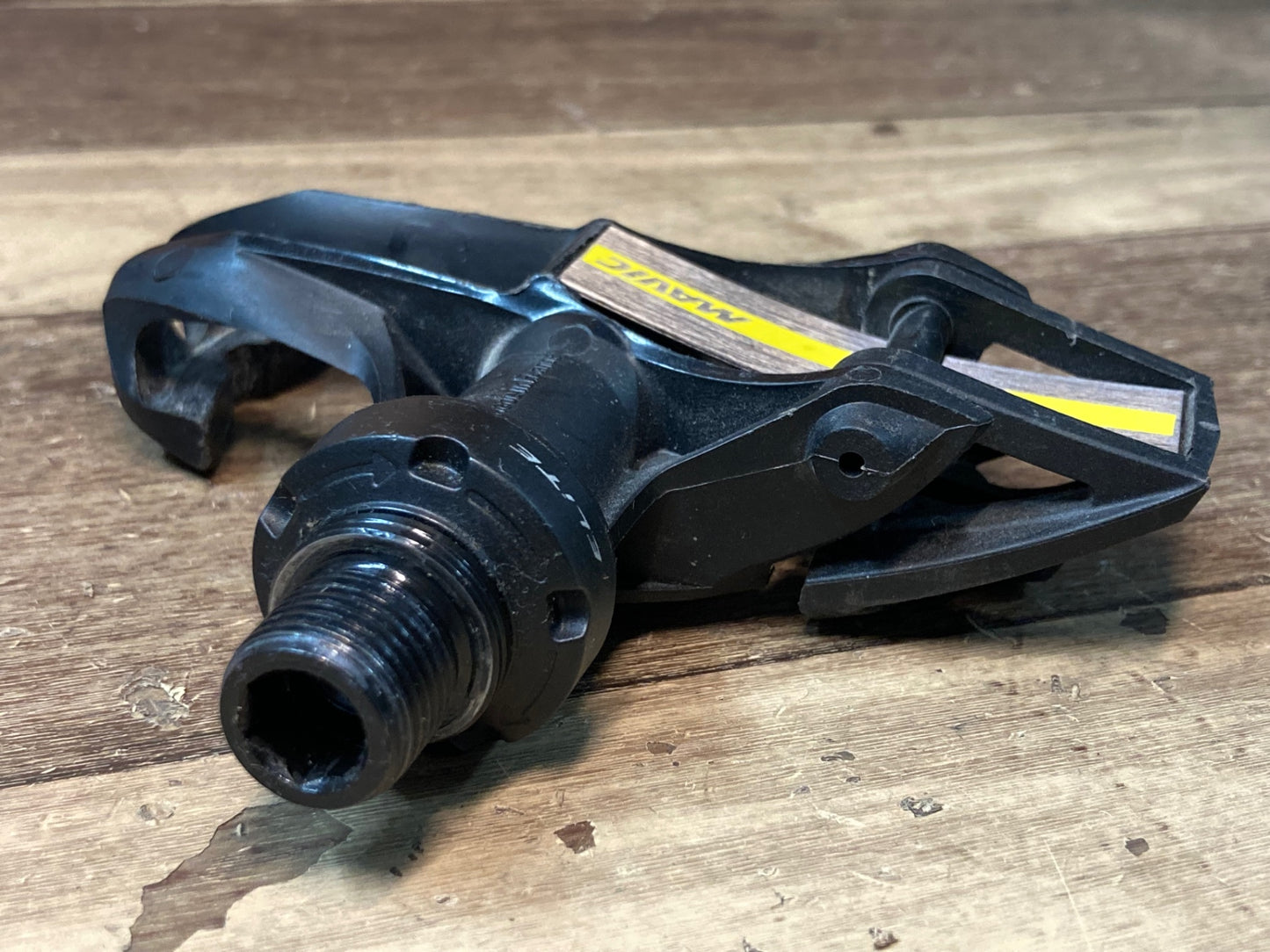 GJ392 マヴィック mavic ゼリウム エリート zxellium elite ビンディングペダル