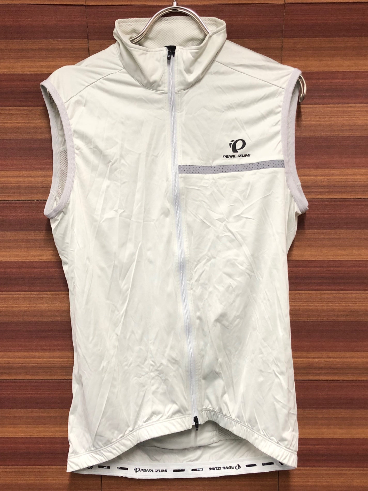 IQ693 パールイズミ PEARL iZUMi ジレ サイクルベスト 白 L