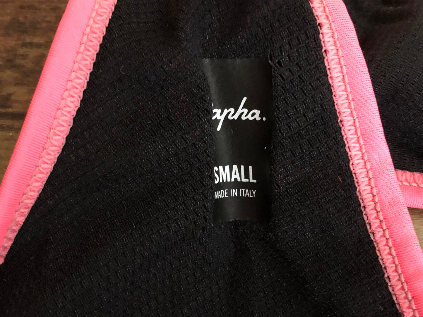 HS272 ラファ Rapha WOMEN'S BIB SHORTS 黒 ピンク S ※パッドの擦れ