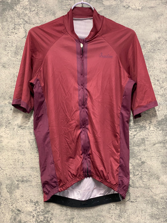 JB432 イザドア Isadore 半袖サイクルジャージ Lサイズ 赤 ※タバコ臭あり