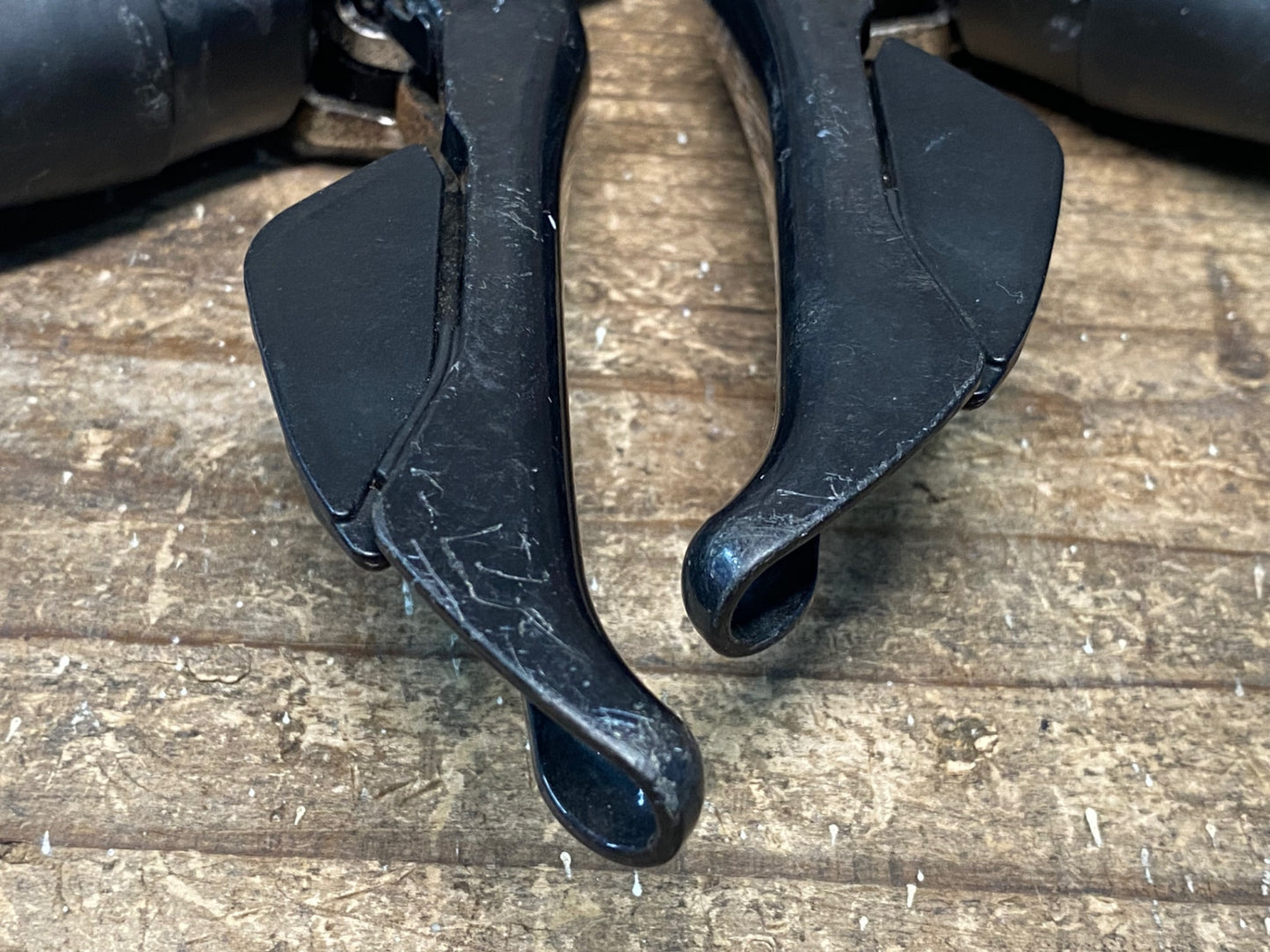 IT419 シマノ SHIMANO アルテグラ ULTEGRA ST-6800 STIレバーセット 2×11S 錆あり