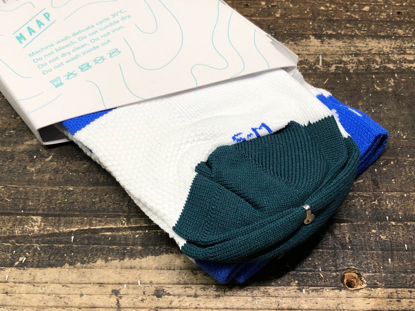 IT827 マープ MAAP Pro AirSock サイクルソックス 白 S-M