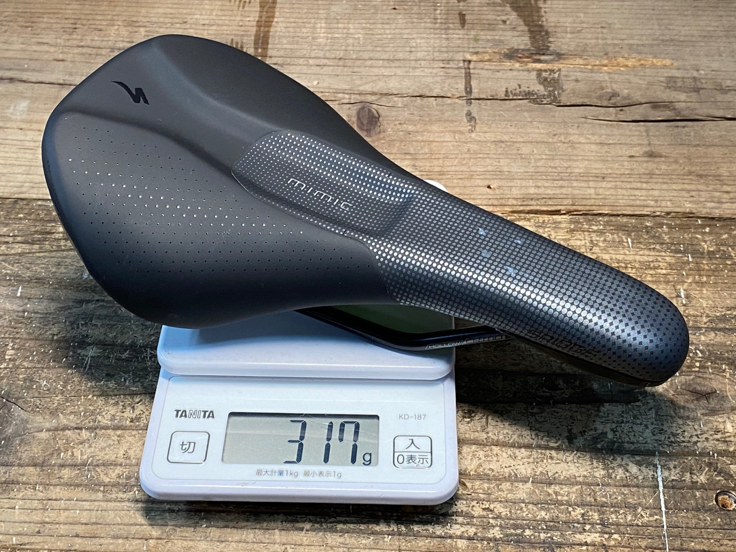 IX477 スペシャライズド SPECIALIZED ブリッジ BRIDGE mimic サドル 黒 143mm