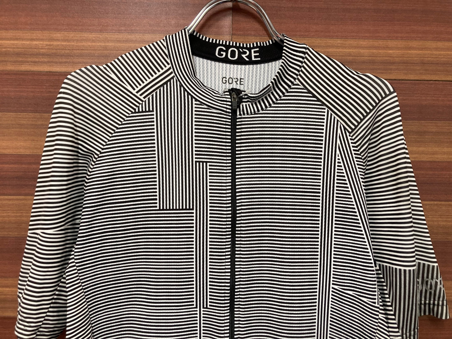 IL134 ゴア GORE BIKE WEAR 半袖 サイクルウェア アジアLサイズ 白黒