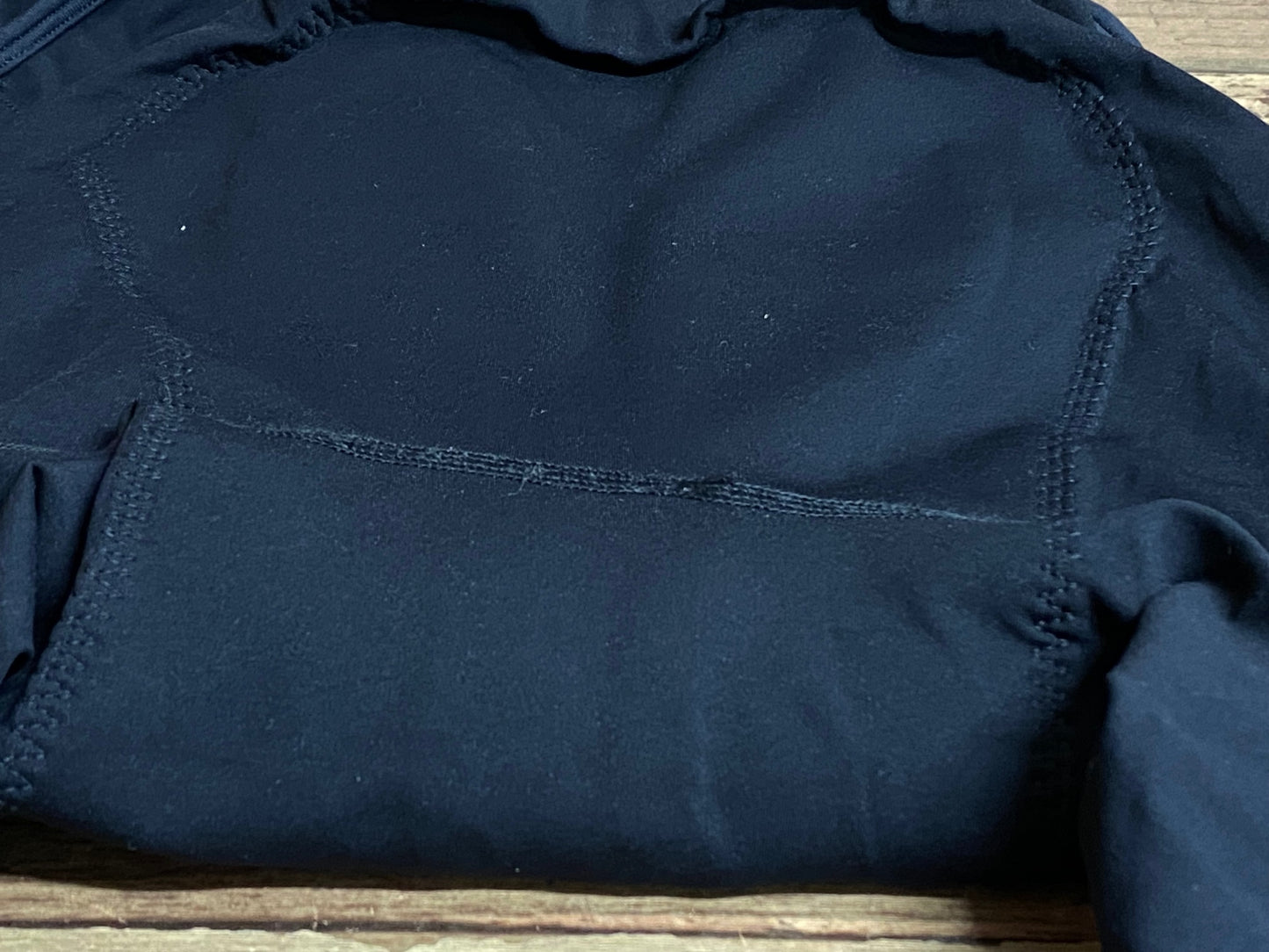 IO535 ヴェロビチ velobici Internationalist BIB SHORTS ビブショーツ 黒 4