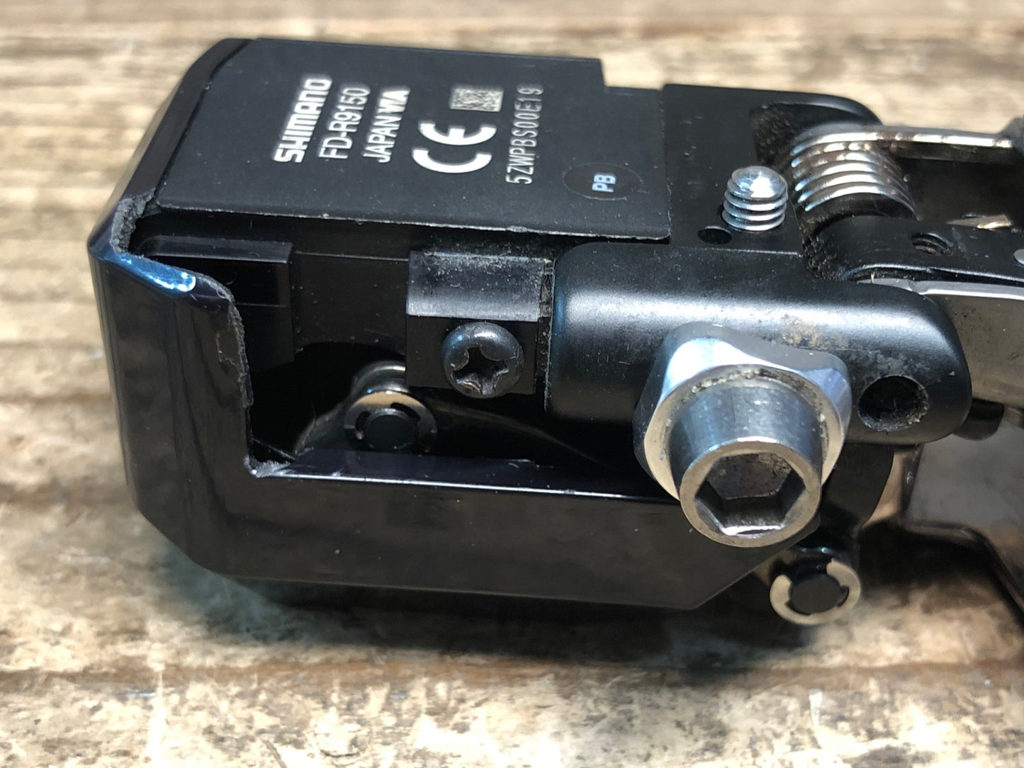 IN616 シマノ Shimano デュラエース DURA-ACE FD-R9150 Di2 電動 フロントディレイラー 2s 直付