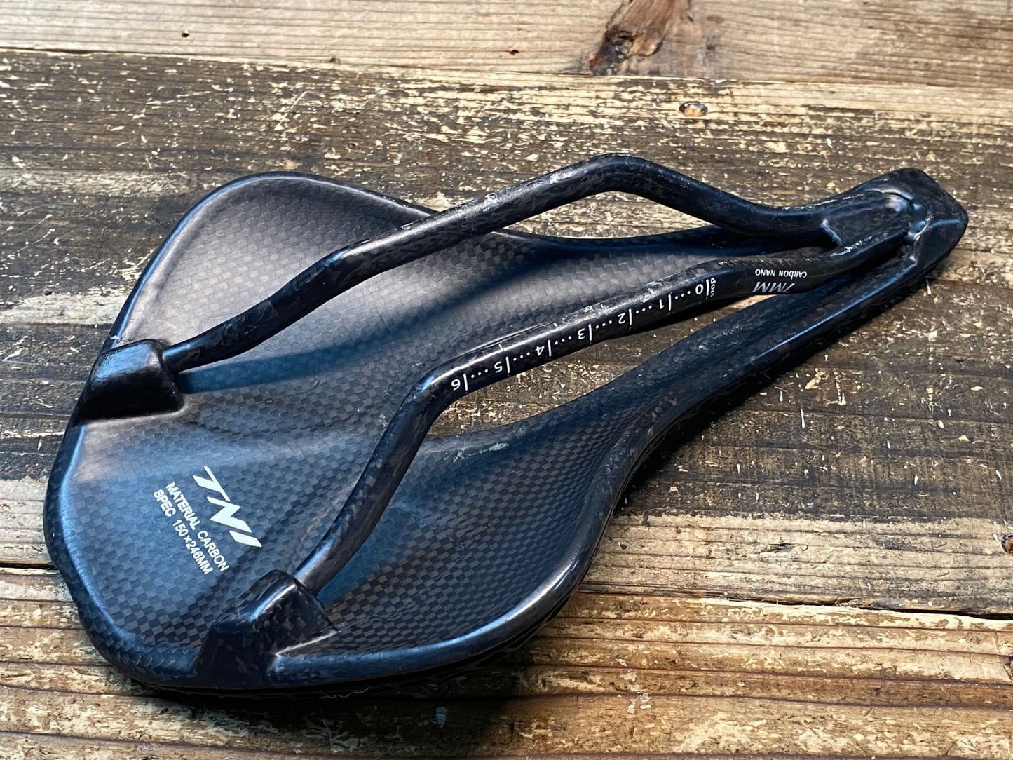 IU505 TNI 3D printing Ⅱ サドル カーボンレール ※サイドに擦れあり