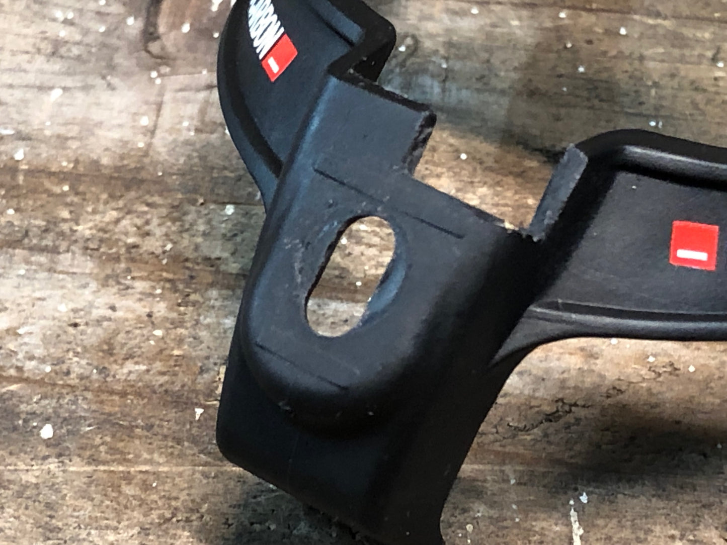 IP312 エリート ELITE LEGGERO CARBON ボトルケージ 黒 2個セット