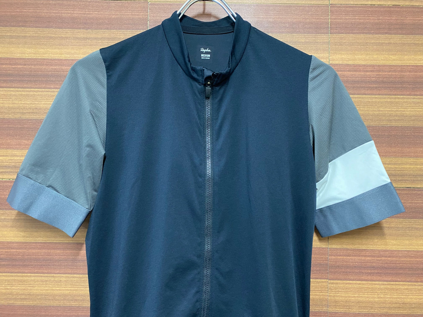 IK228 ラファ Rapha PRO TEAM TRAINING JERSEY 半袖 サイクルジャージ 黒グレー M