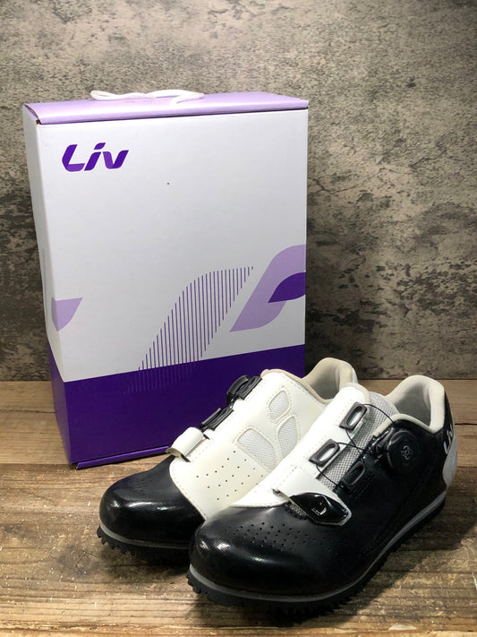 IV981 ジャイアント GIANT Liv FAMA boa フラットシューズ 白黒 EU36