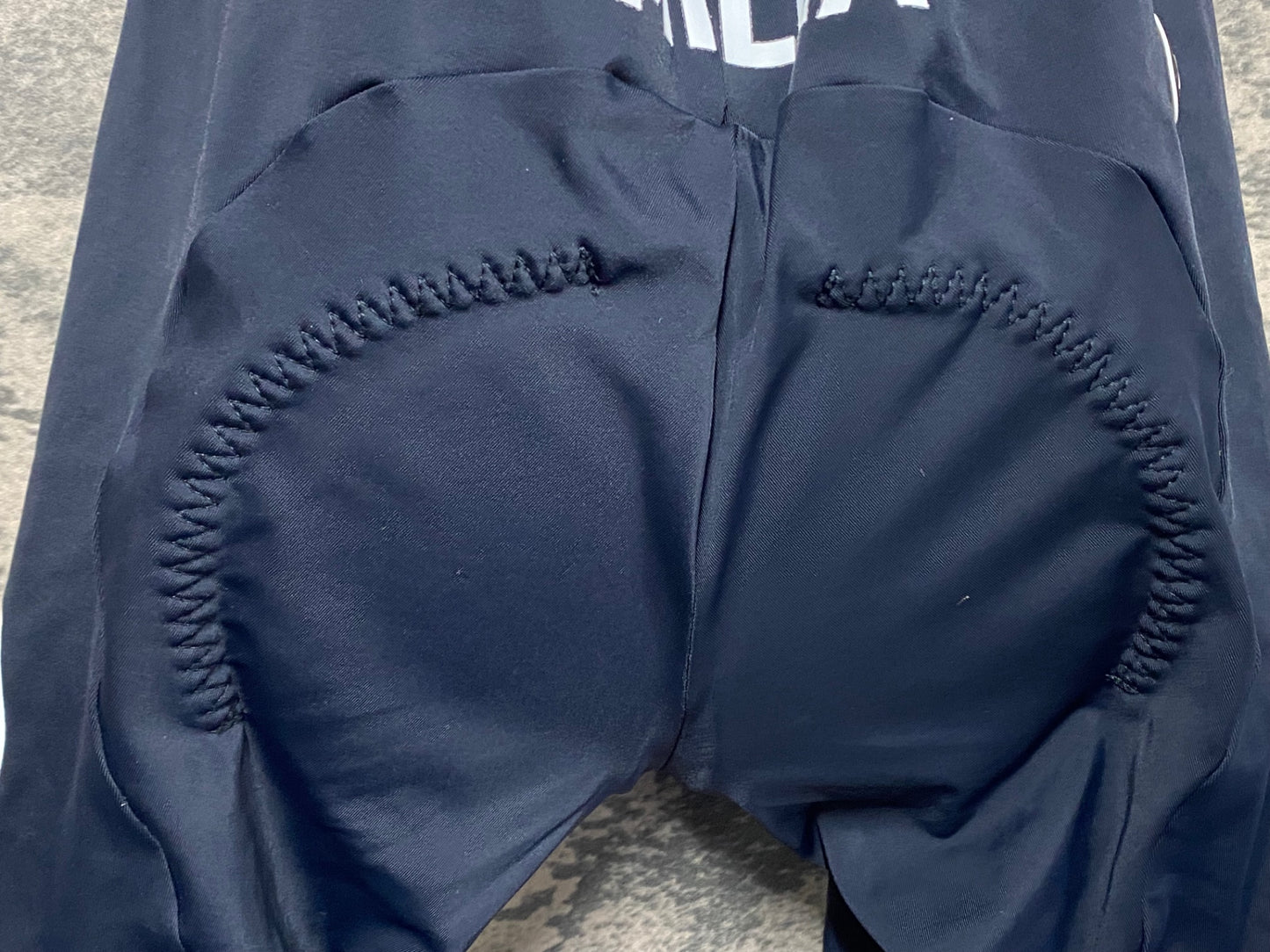 IZ197 アソス assos WYNDY WILLA ビブショーツ 黒ピンク S