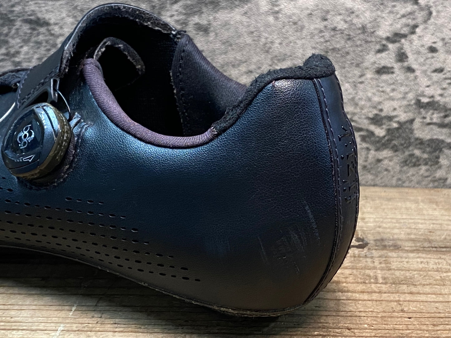 JB328 フィジーク fizik INFINITO R1 Shoes ビンディングシューズ 黒 EU42 3穴