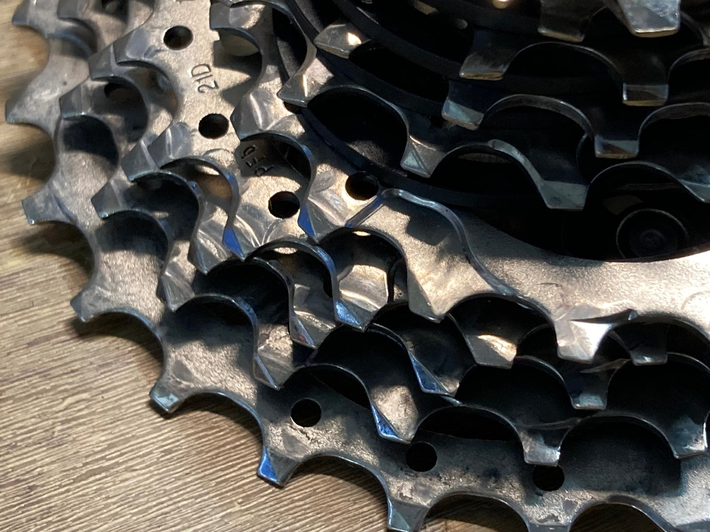 II860 シマノ SHIMANO 105 CS-5800 スプロケット 11-28T 11S