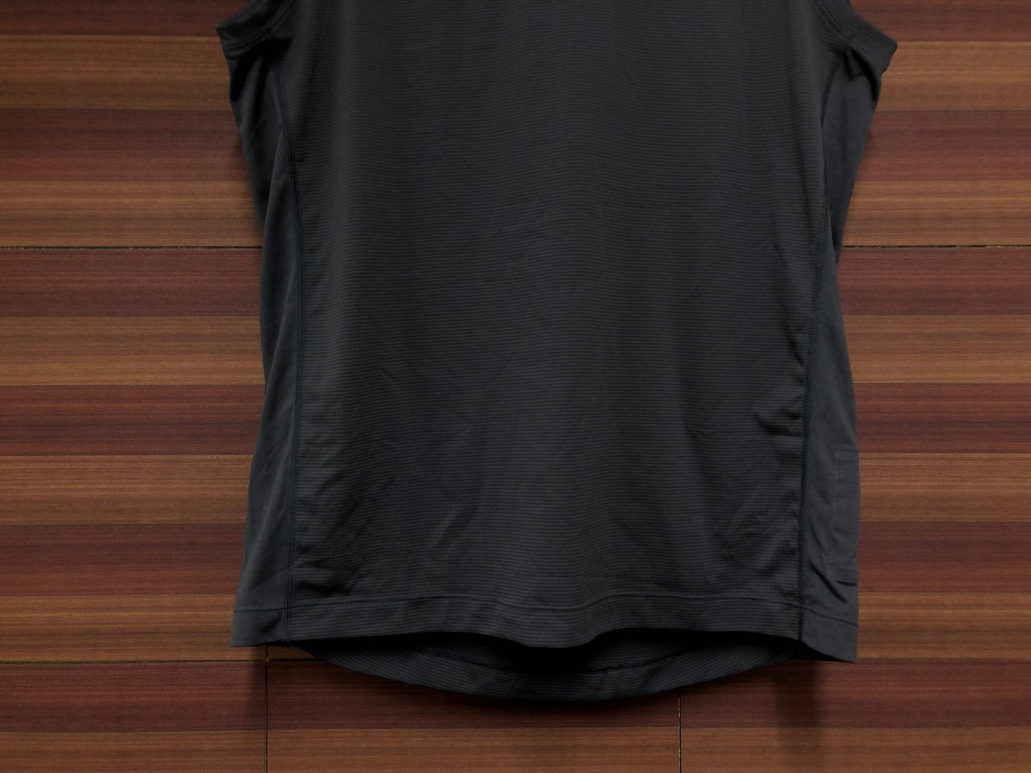 IP535 ラファ RAPHA インドア トレーニング Tシャツ INDOOR TRAINING T-SHIRT ノースリーブ S グレー