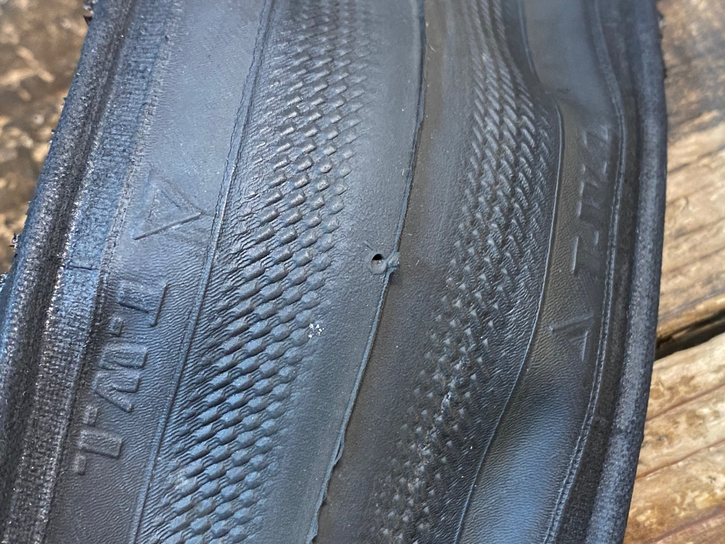 IW616 スペシャライズド SPECIALIZED S-WORKS TURBO GRIPTON 700x26C 二本セット