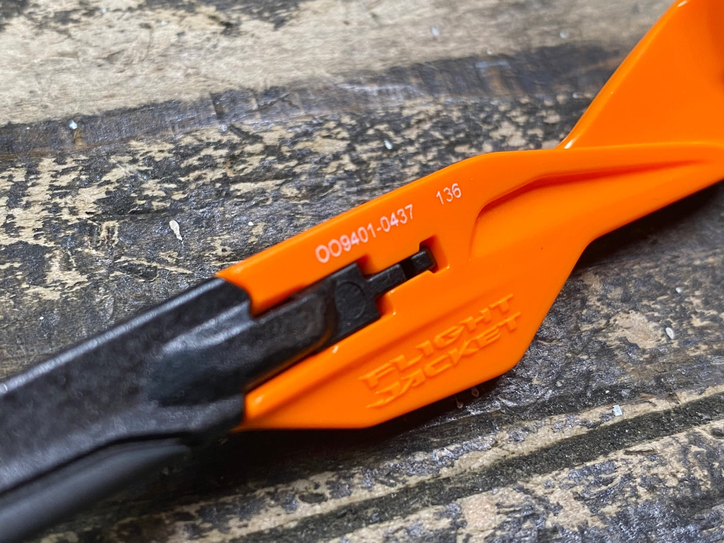 IZ758 オークリー OAKLEY FLIGHTJACKET サングラス アイウェア オレンジ 黒 PRIZM