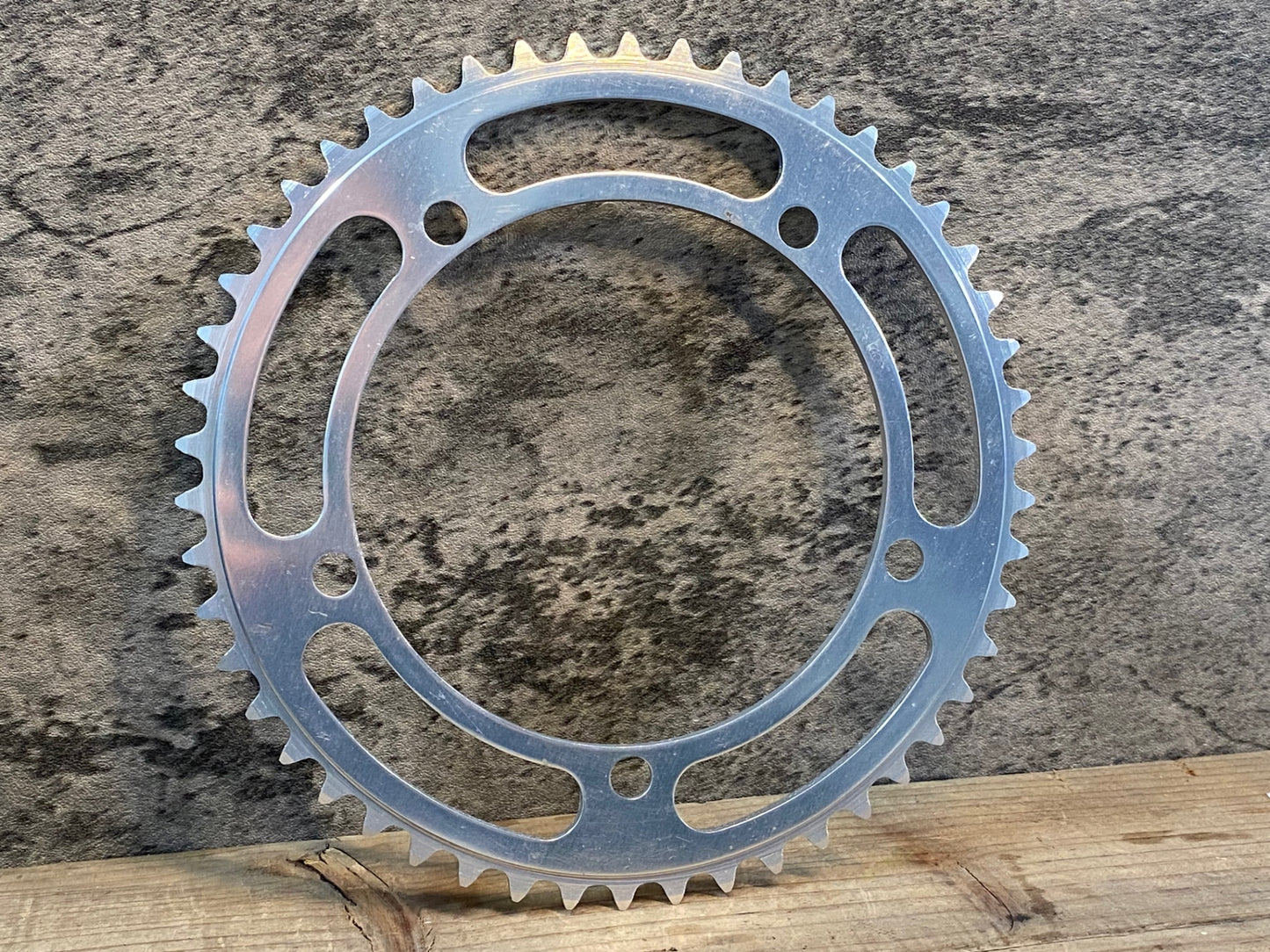 IU256 スギノ SUGINO MIGHTY COMPETITION チェーンリング 50T