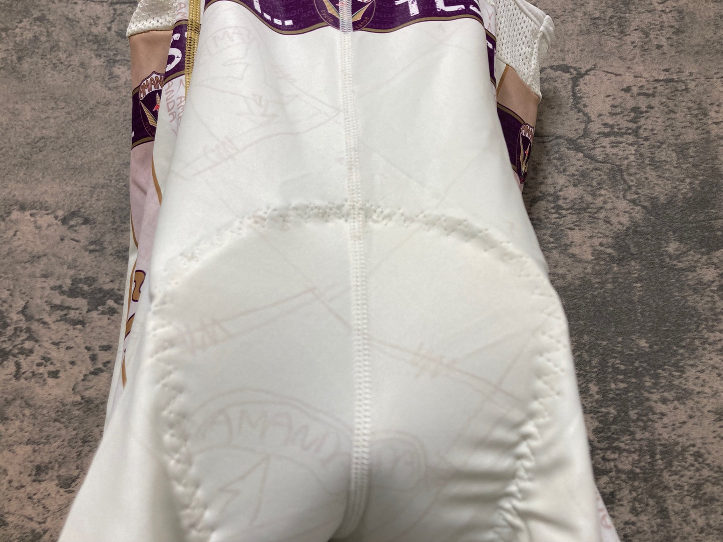 IY625 パンダーニ Pandani ビブショーツ 白 L