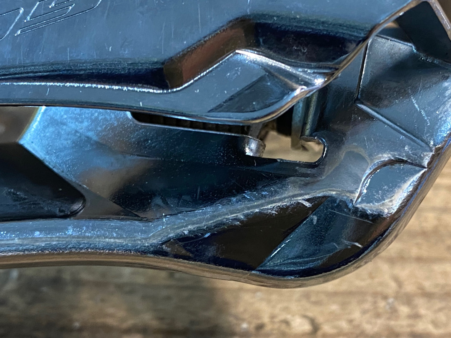 IX765 シマノ SHIMANO 105 FD-R7000 フロントディレイラー 2S バンド式 Φ34.9