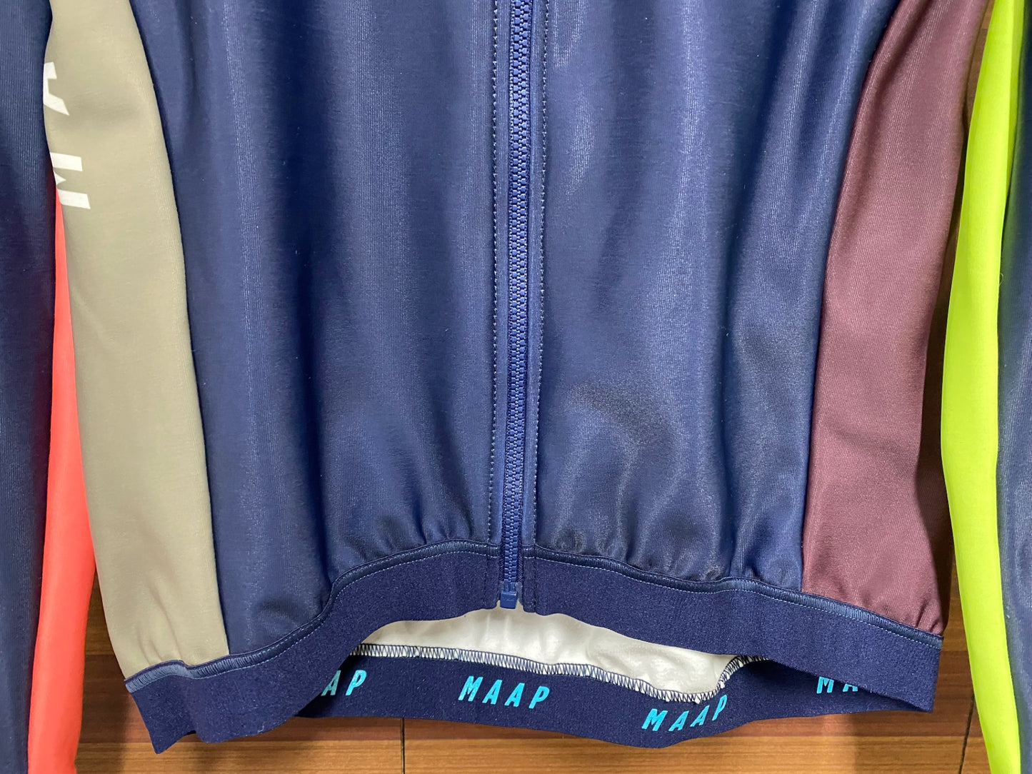 IT816 マープ MAAP TEAM PRO FIT JERSEY 長袖 サイクルジャージ 紺 ピンク 深緑 総柄 M 裏起毛