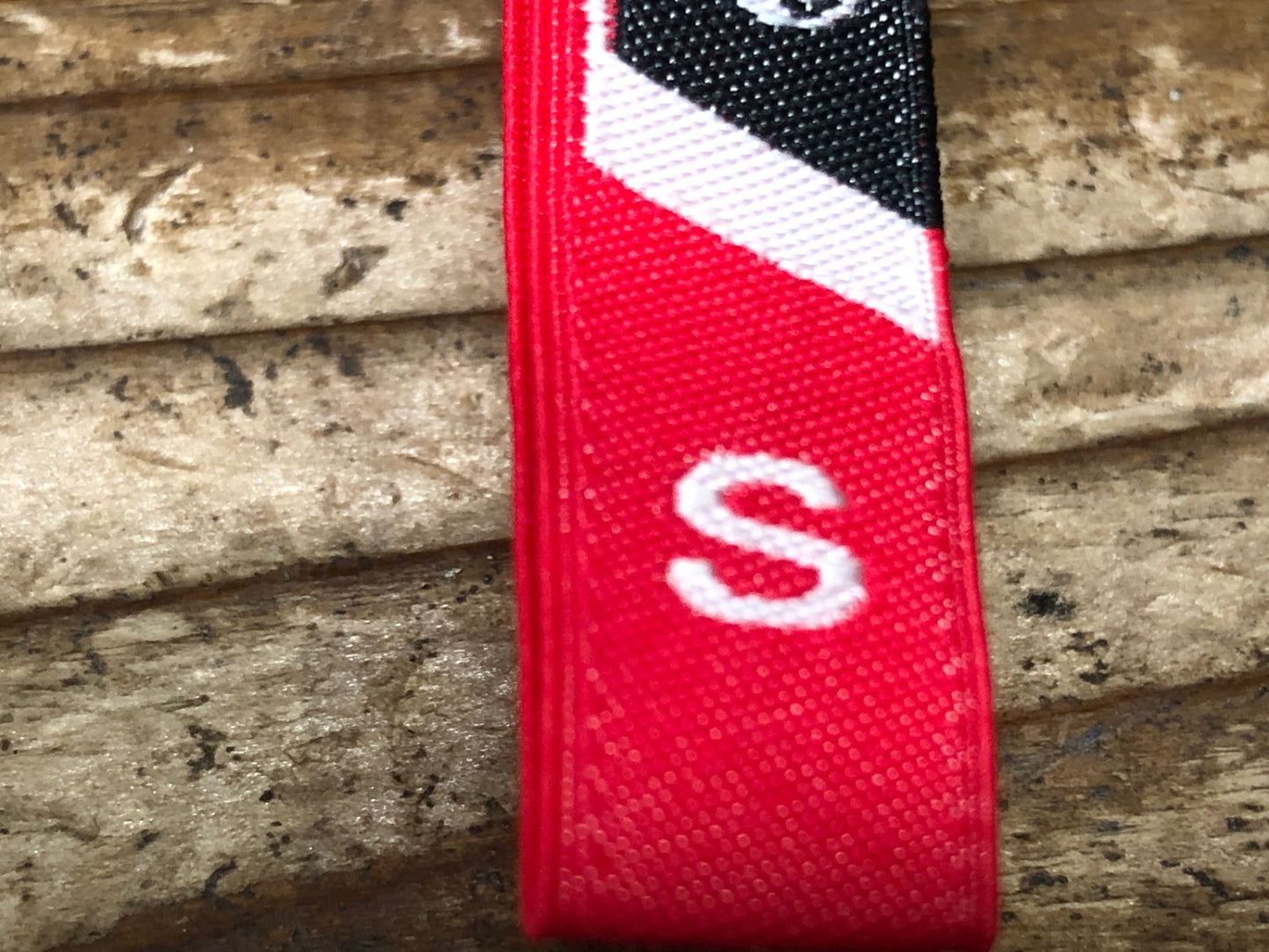 IX043 レリック reric アームカバー 黒 S ※一部ゴム切れ