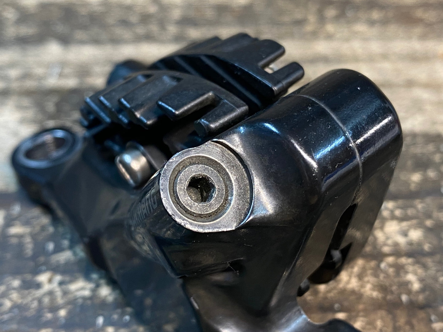 IK183 シマノ SHIMANO BR-RS785 油圧 ブレーキキャリパー 片側のみ