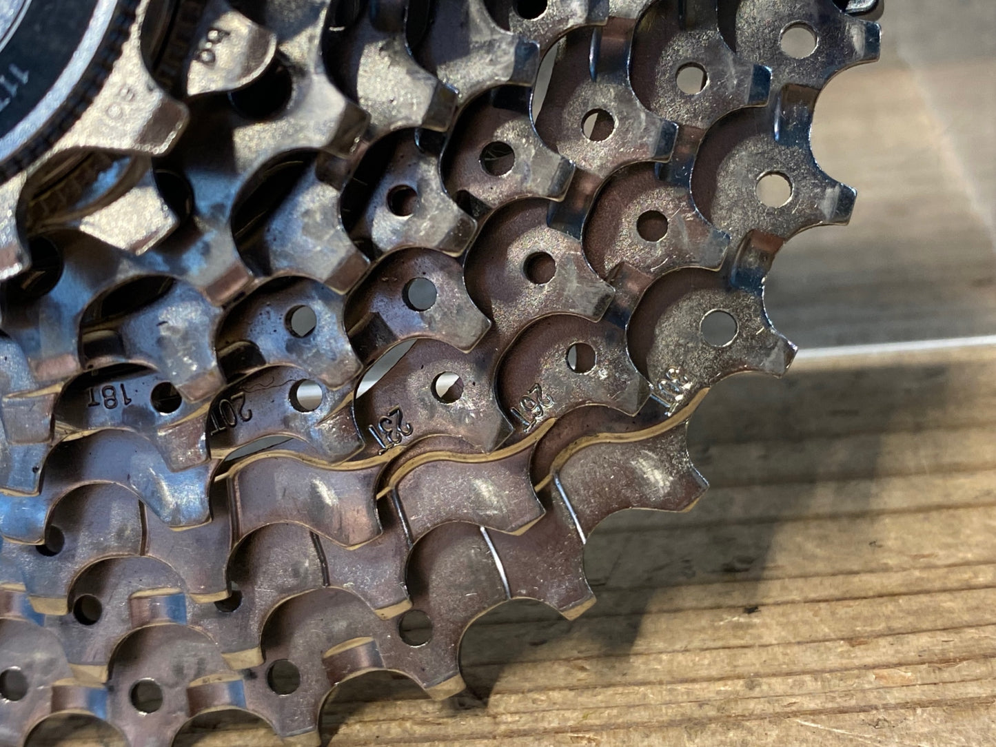 IX794 シマノ SHIMANO CS-HG50-9 スプロケット 9S 11-30T