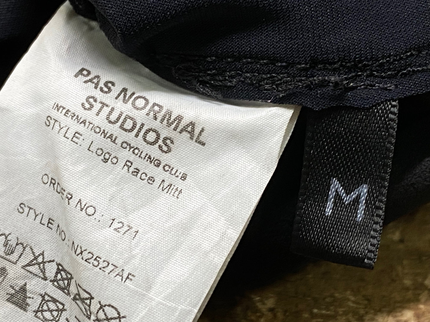 IU955 パスノーマルスタジオ PAS NORMAL STUDIOS Logo Race Mitts グローブ M