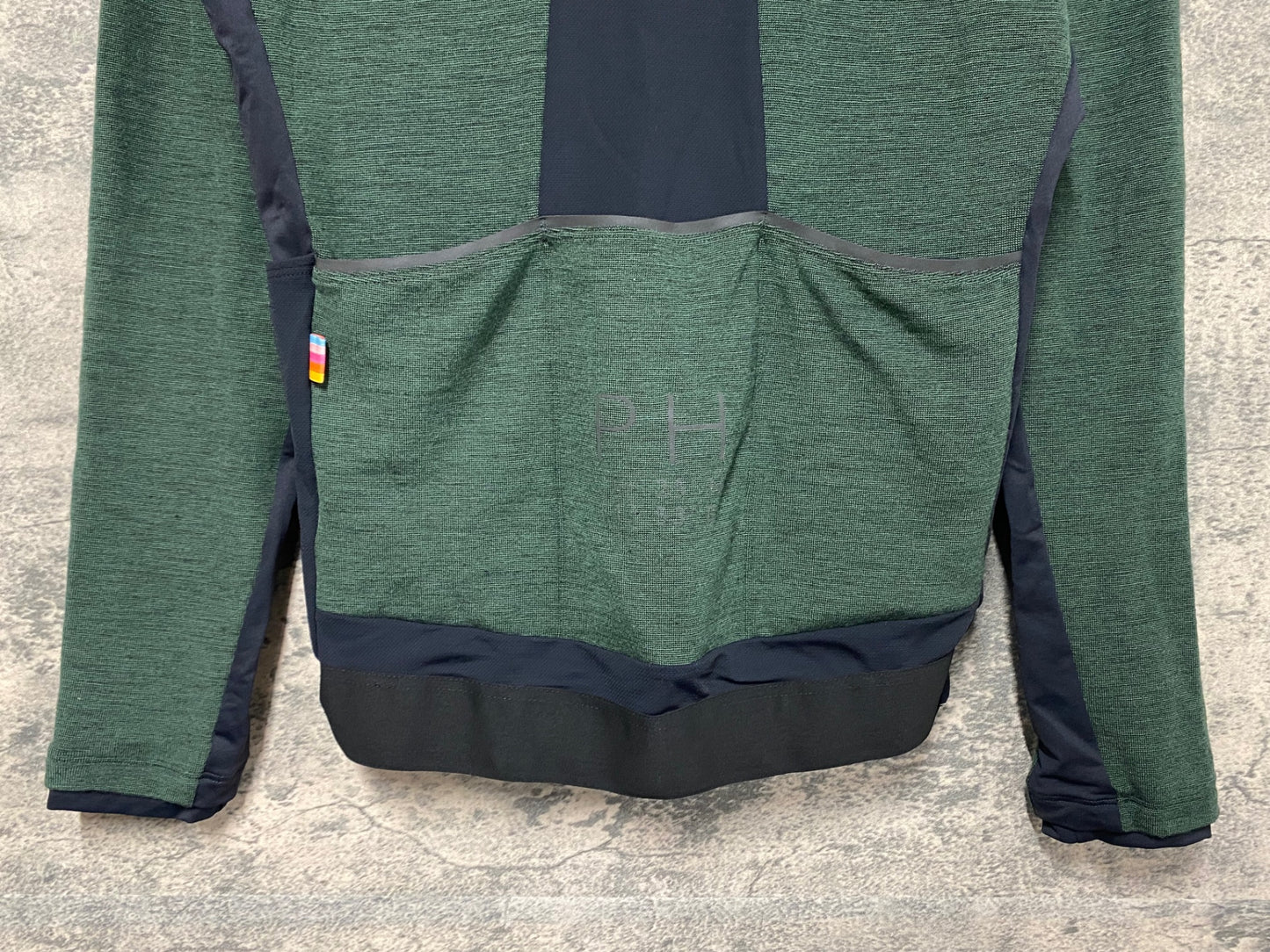 IZ144 プッシュハード PUSH HARD 長袖 サイクルジャージ 深緑 M相当