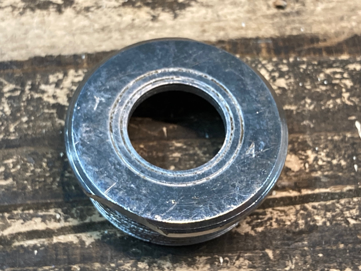 IP922 TA 344 BB 113mm ボトムブラケット スクエアテーパー ※ベアリング球欠品