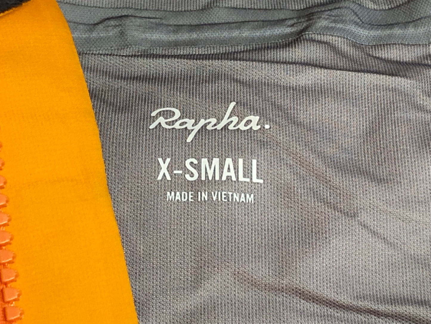 IO872 ラファ Rapha EXPLORE HOODED GORE-TEX PULLOVER 黄 XS