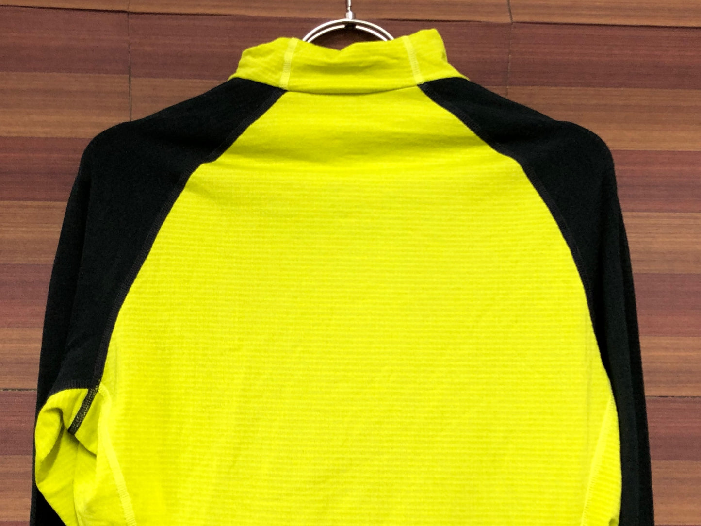 IQ661 ラファ Rapha PRO TEAM THERMAL BASE LAYER 長袖 ベースレイヤー 黒黄 M